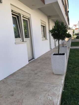 Апартаменты Helada Apartments Тиват Стандартные апартаменты-30